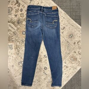 Women's American Eagle Blue Jeans Size 28